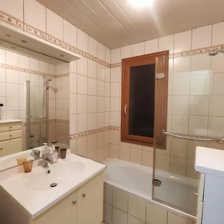 Apartment Ba Sports